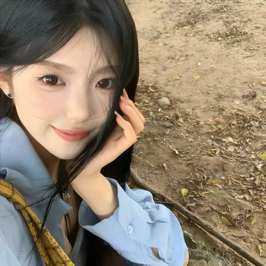 阿薇尔与虚构世界
